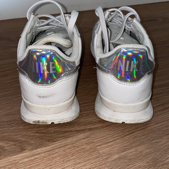 •SOLD✔️Nike Internationalist SE Sneaker - Picture 12 of 12